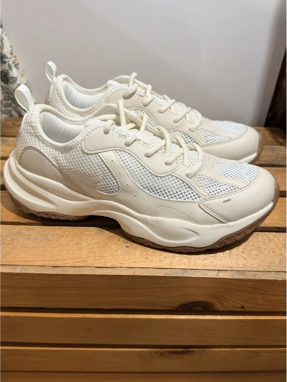 Lady’s Tennis Shoes Target Women’s Beige/White Athletic Sneakers Solid
